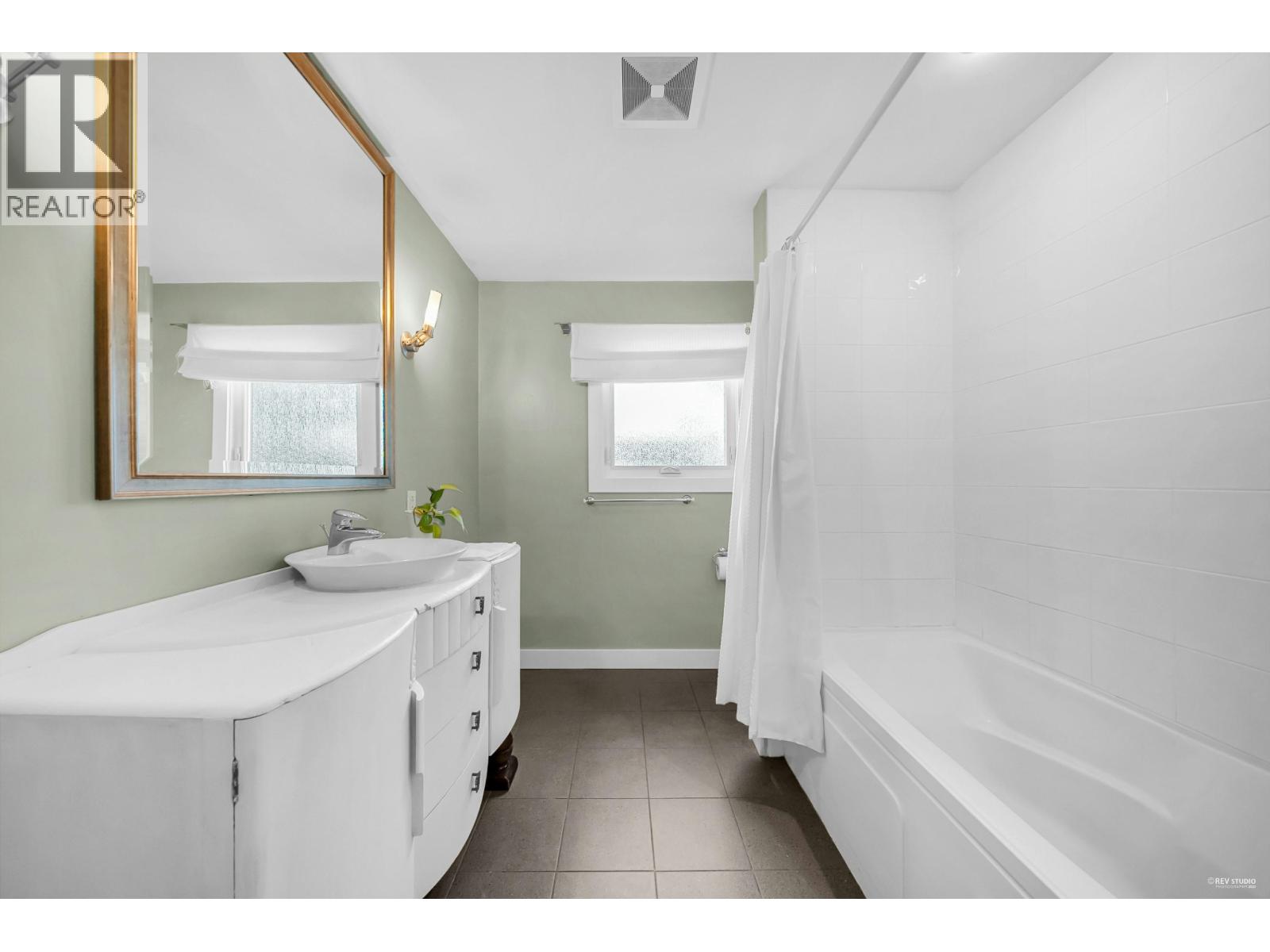 7665 Sapperton Avenue, Burnaby, British Columbia  V3N 4C9 - Photo 28 - R3034017