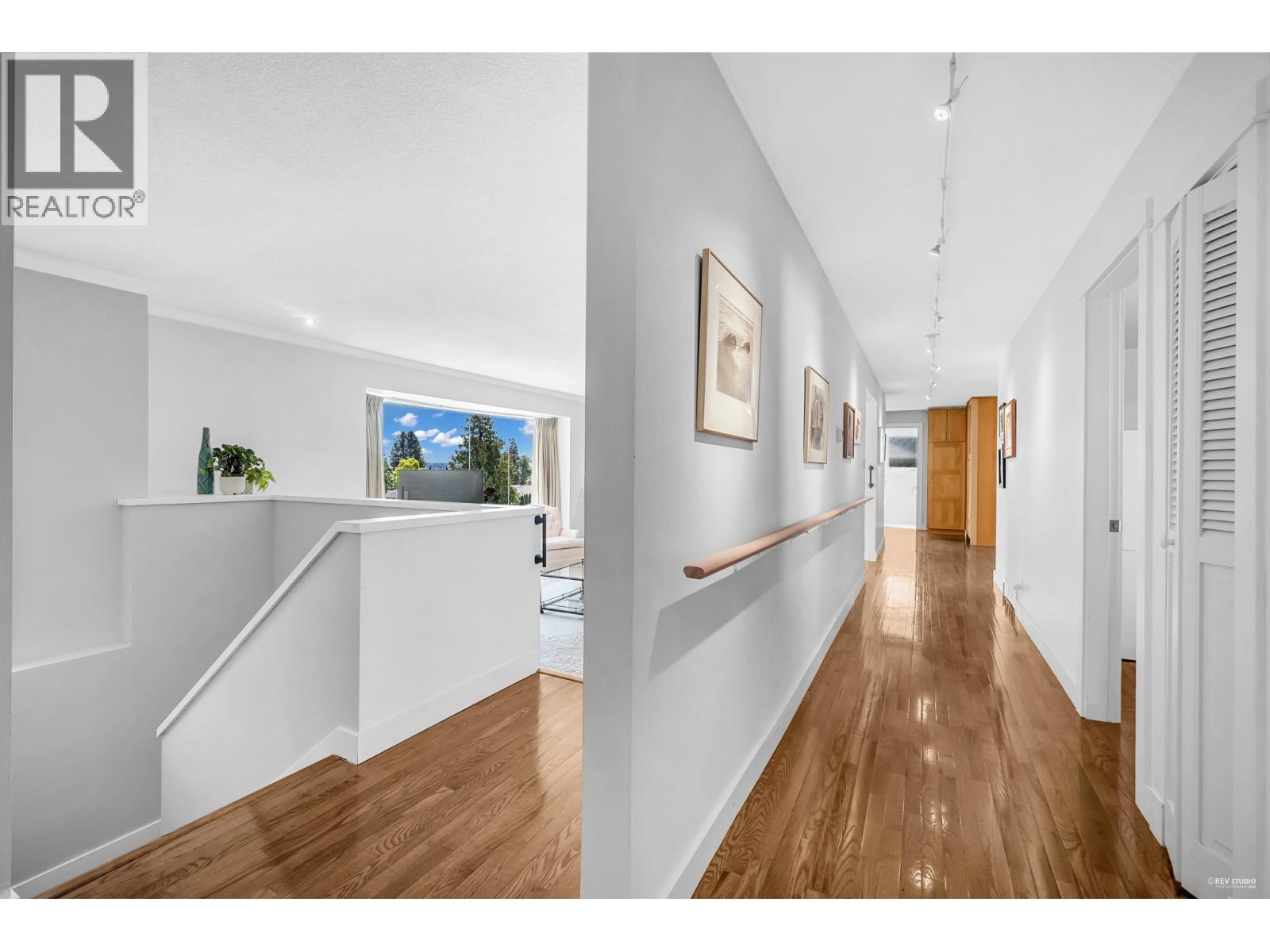 Property at 7665 SAPPERTON AVENUE image 5