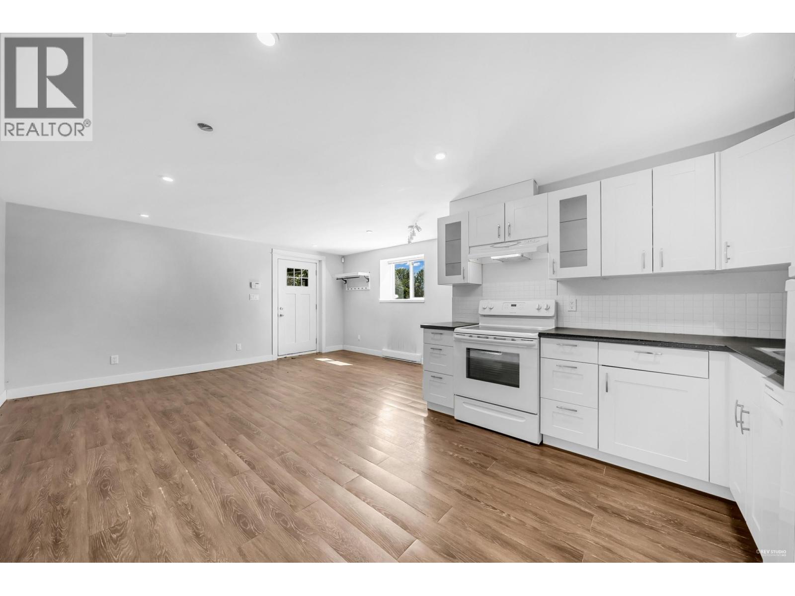 7665 Sapperton Avenue, Burnaby, British Columbia  V3N 4C9 - Photo 37 - R3034017