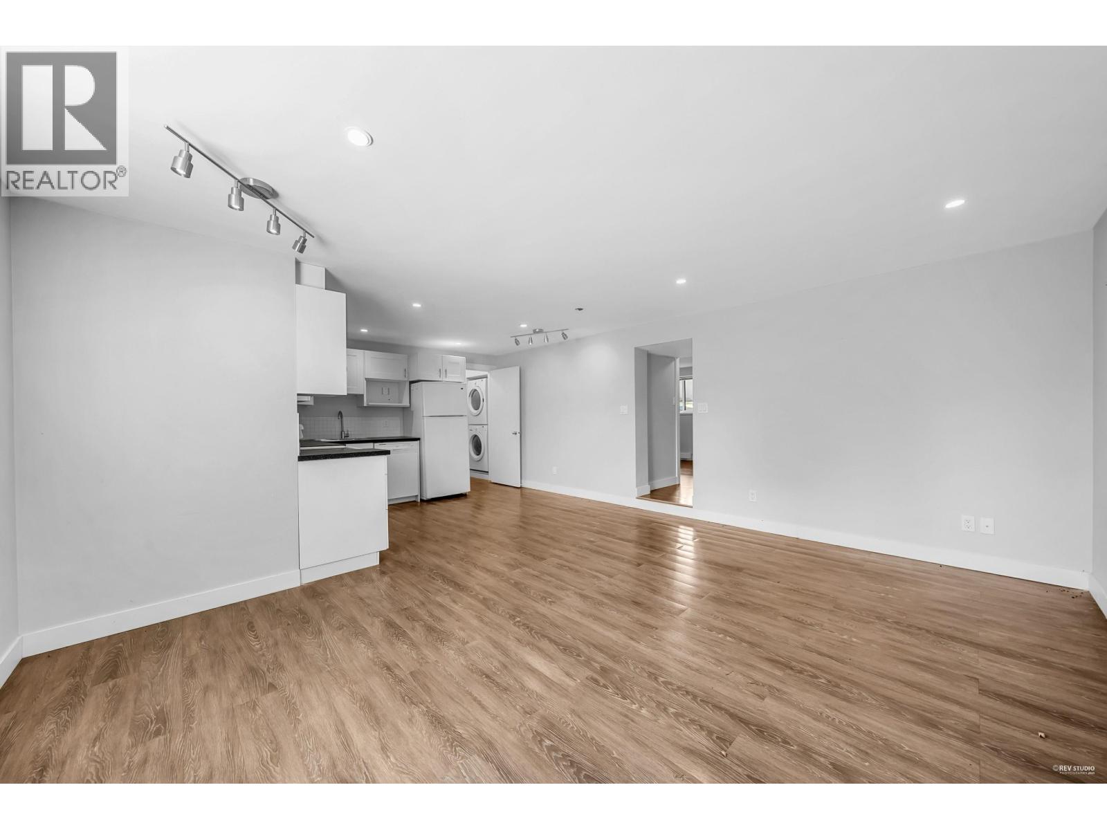 7665 Sapperton Avenue, Burnaby, British Columbia  V3N 4C9 - Photo 34 - R3034017