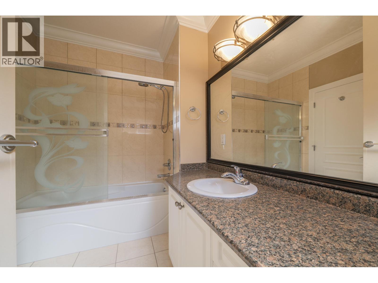 3968 Spruce Street, Burnaby, British Columbia  V5G 1Y1 - Photo 34 - R3033593