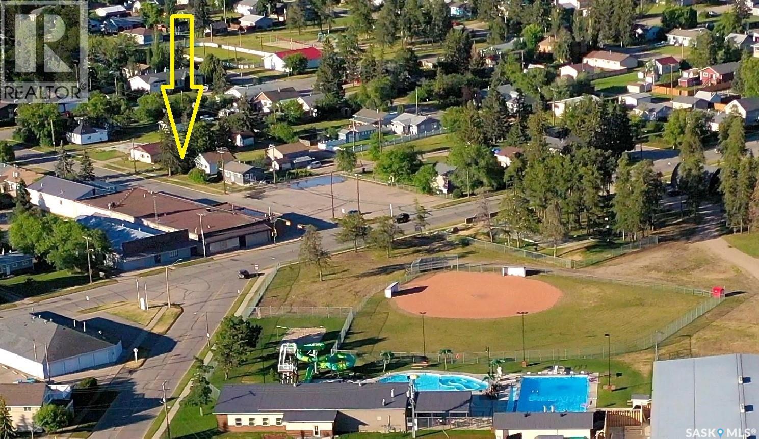111 3rd Street N, Nipawin, Saskatchewan  S0E 1E0 - Photo 3 - SK990660