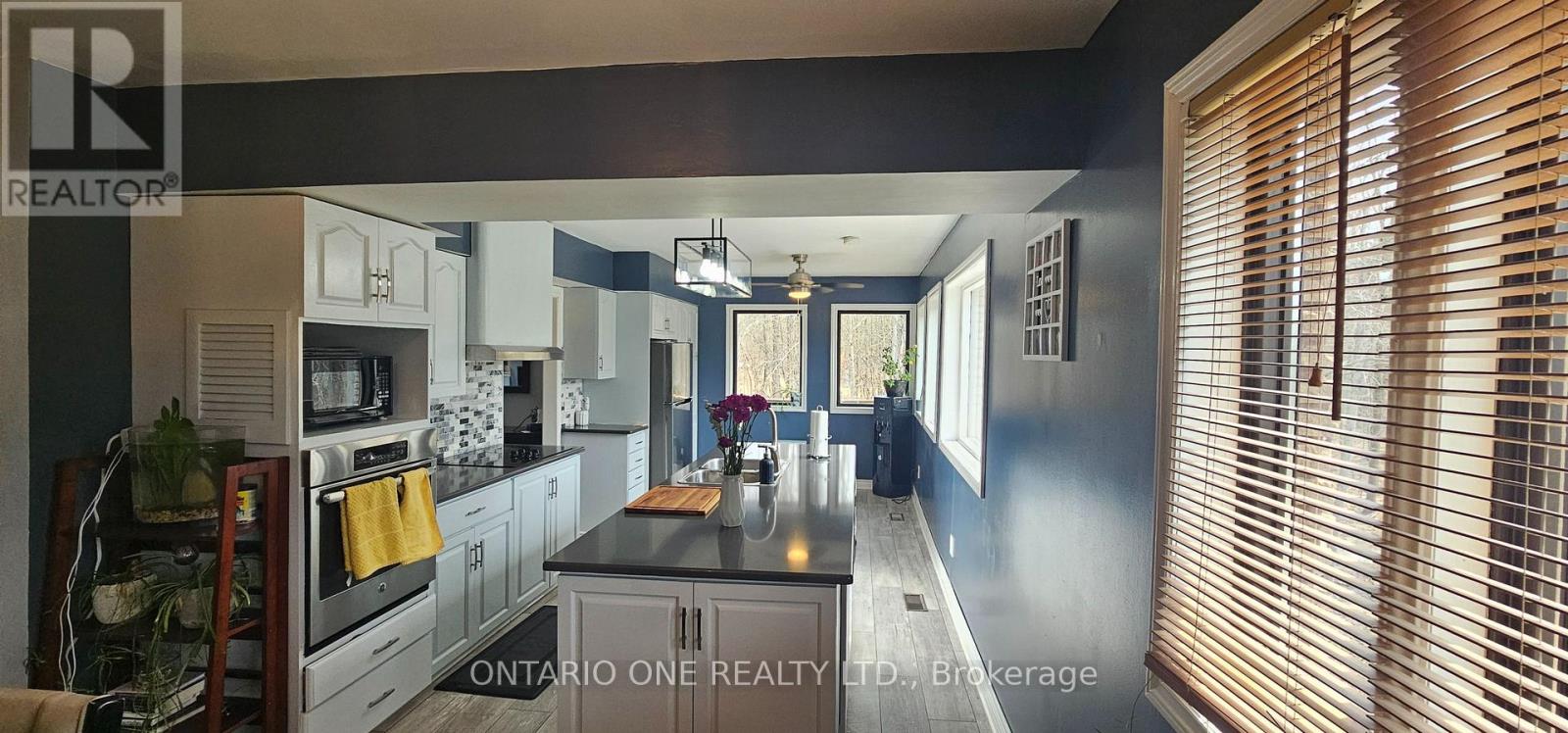 Property at 1045 COWBELL LANE image 3