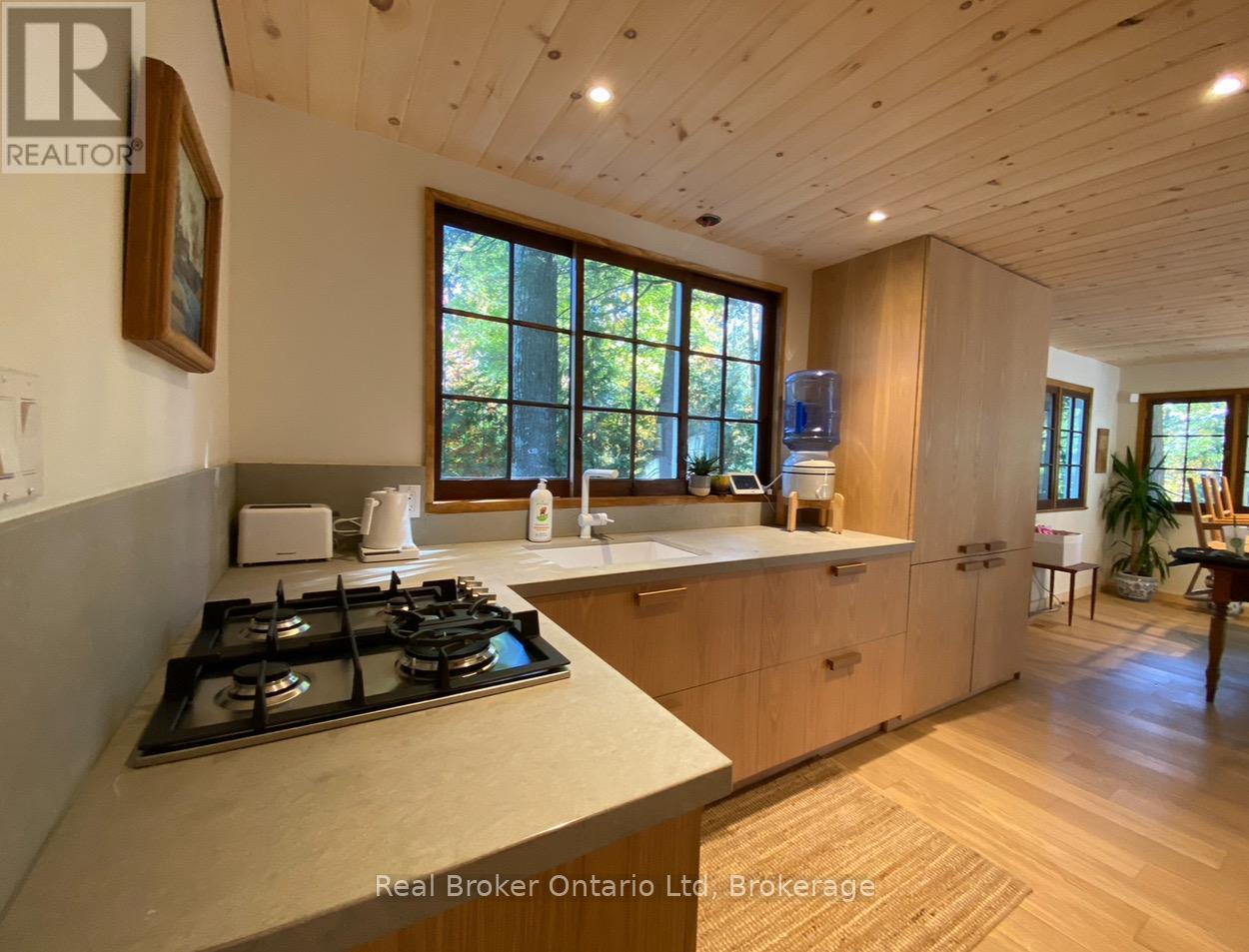 71 Second Street, Tiny, Ontario  L0L 2J0 - Photo 6 - S12278768