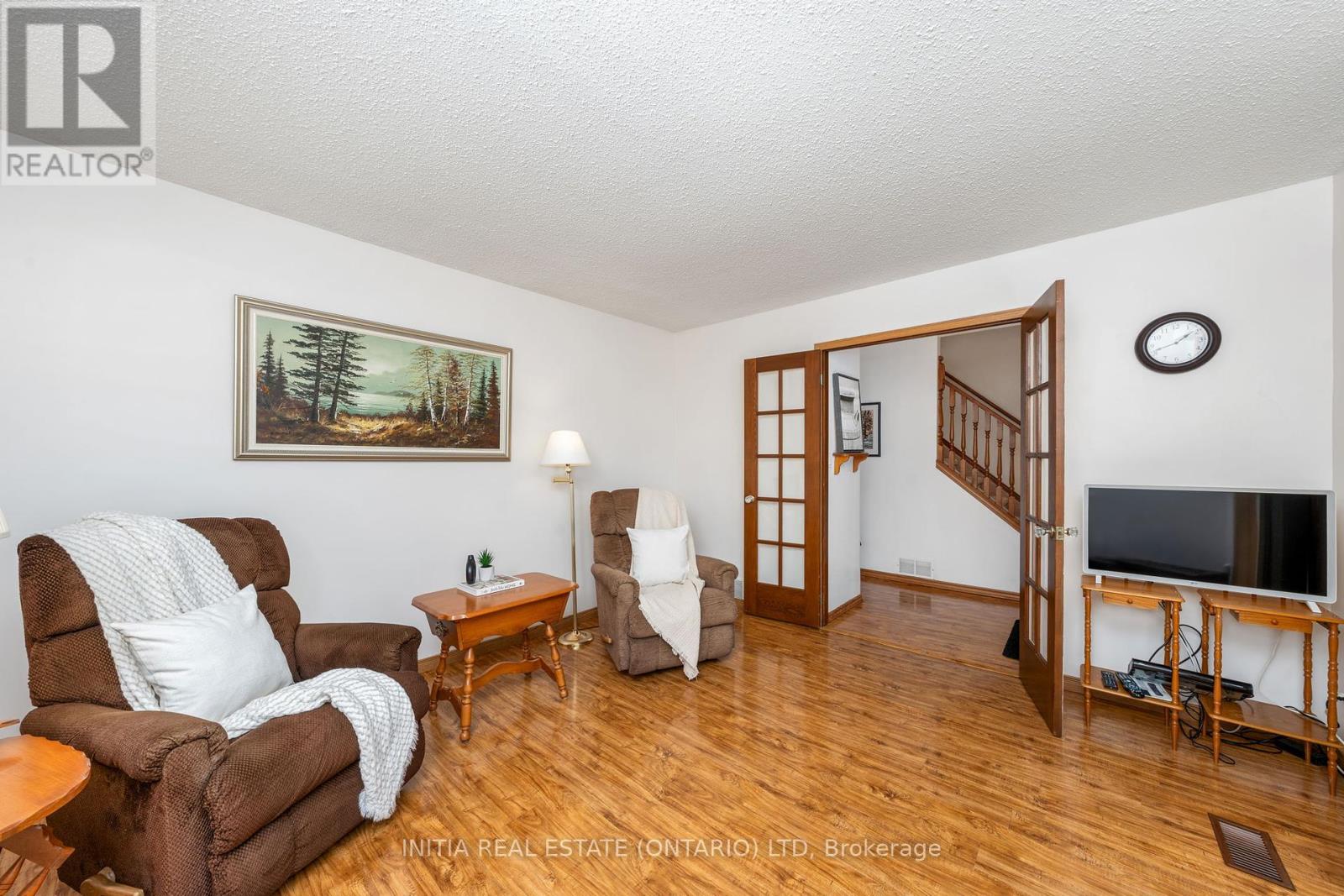 330 Willow Crescent, St. Clair, Ontario  N0N 1G0 - Photo 8 - X12323783