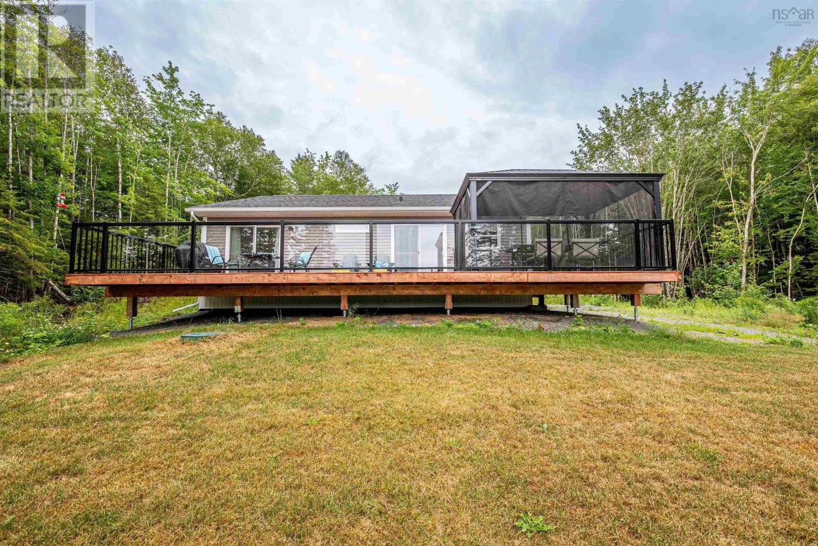 195 Middle Lake South Road, Vaughan, Nova Scotia  B0N 2T0 - Photo 2 - 202519691