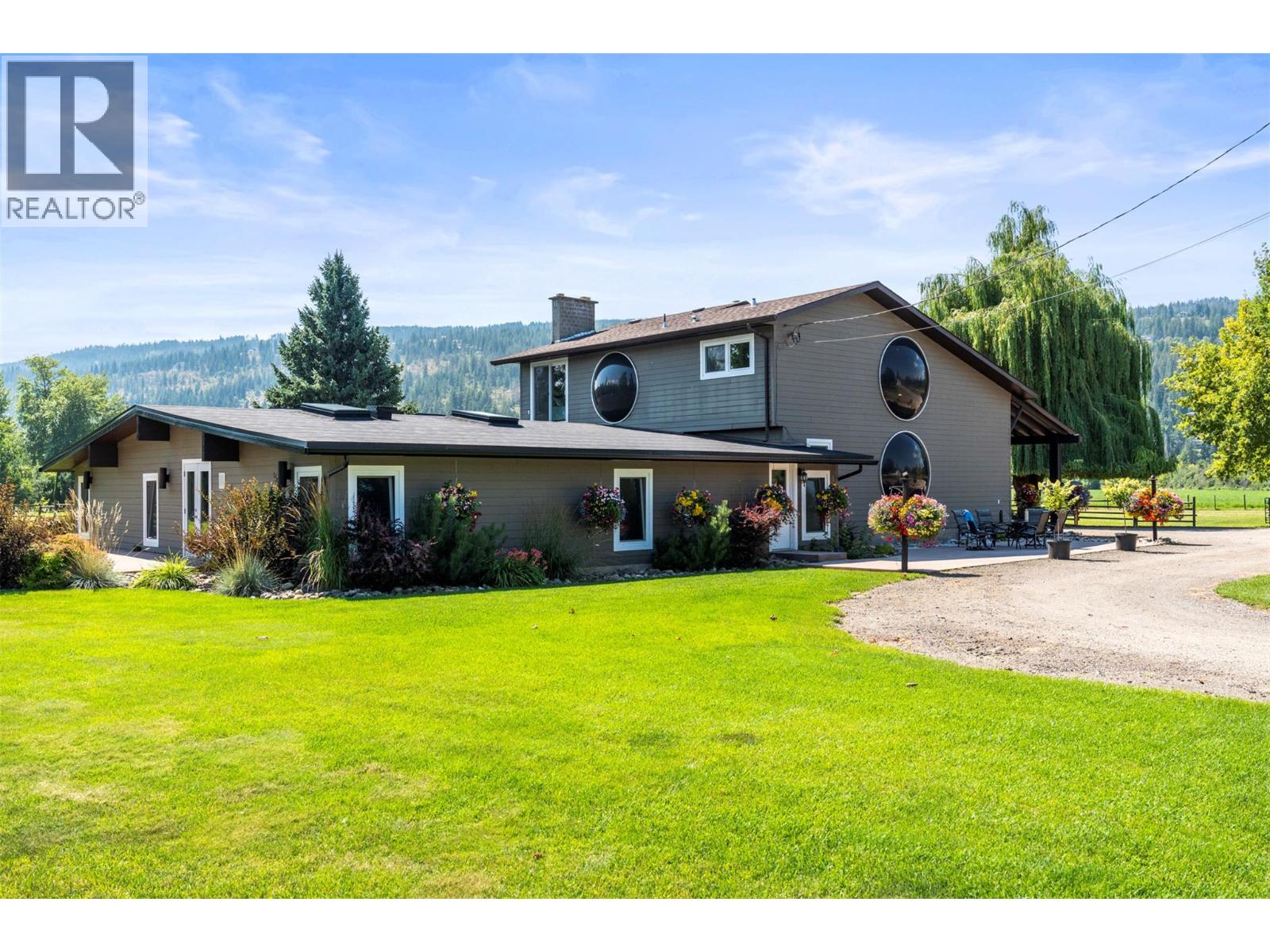 48 Waterside Road, Enderby, British Columbia  V4Y 4G5 - Photo 5 - 10357441