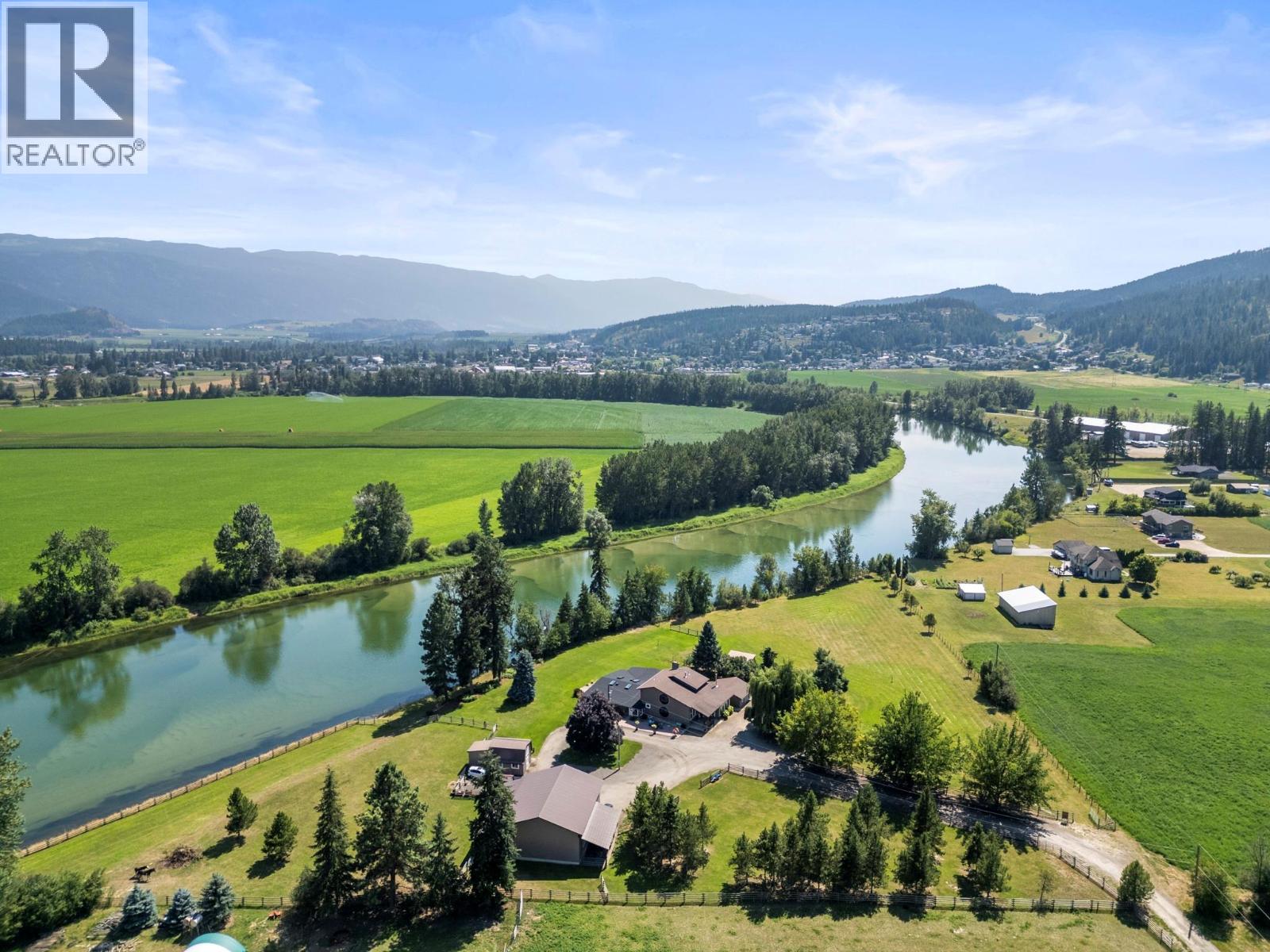 48 Waterside Road, Enderby, British Columbia  V4Y 4G5 - Photo 7 - 10357441