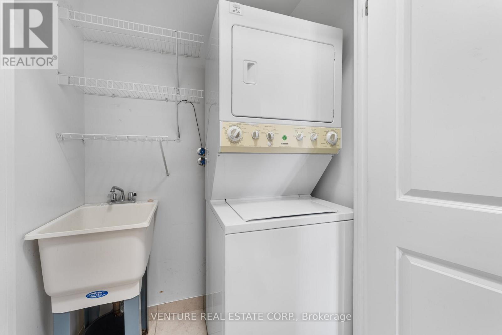 302 - 9519 Keele Street, Vaughan, Ontario  L6A 4A2 - Photo 15 - N12326391