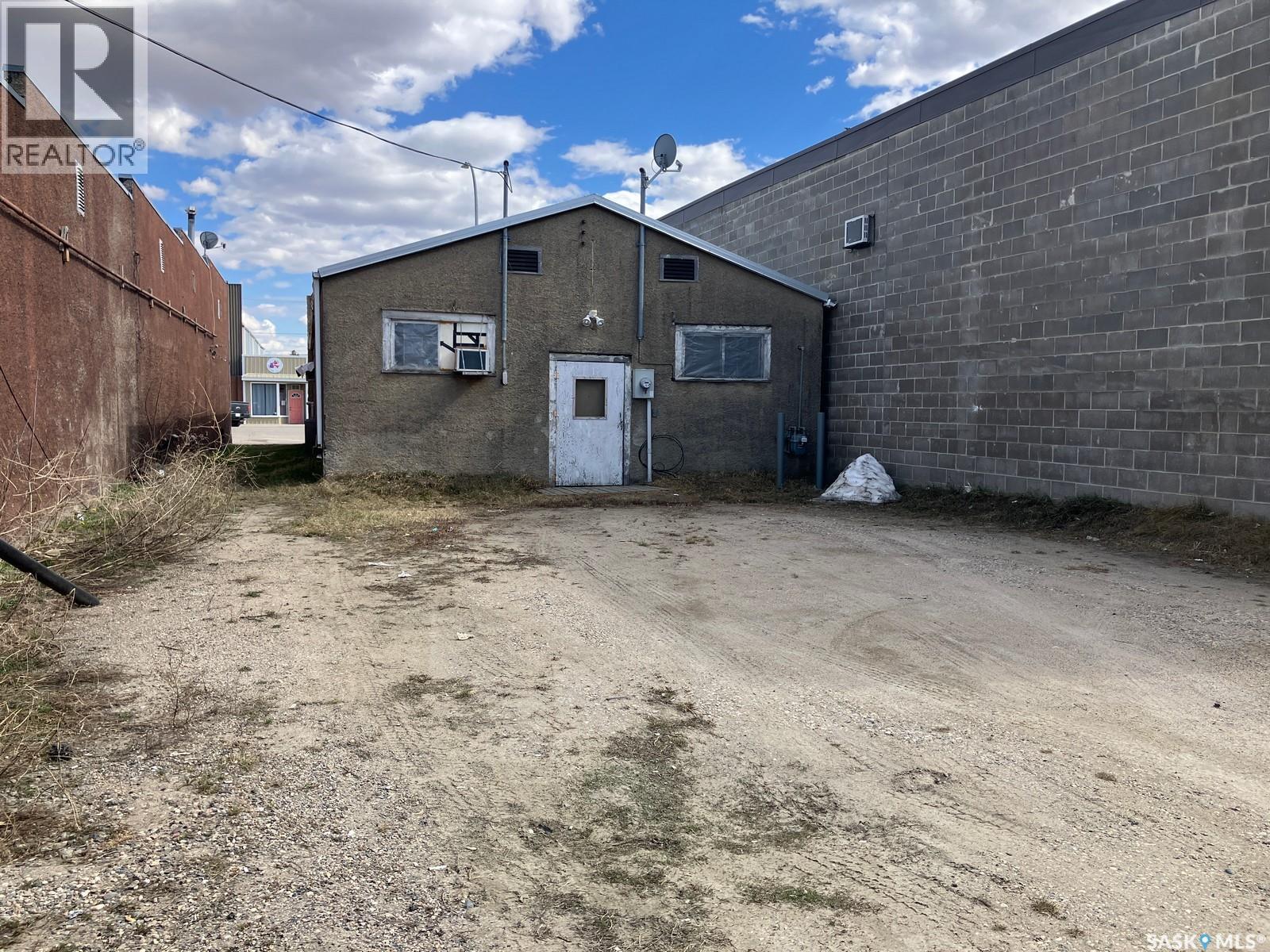107 1st Avenue E, Nipawin, Saskatchewan  S0E 1E0 - Photo 20 - SK004927