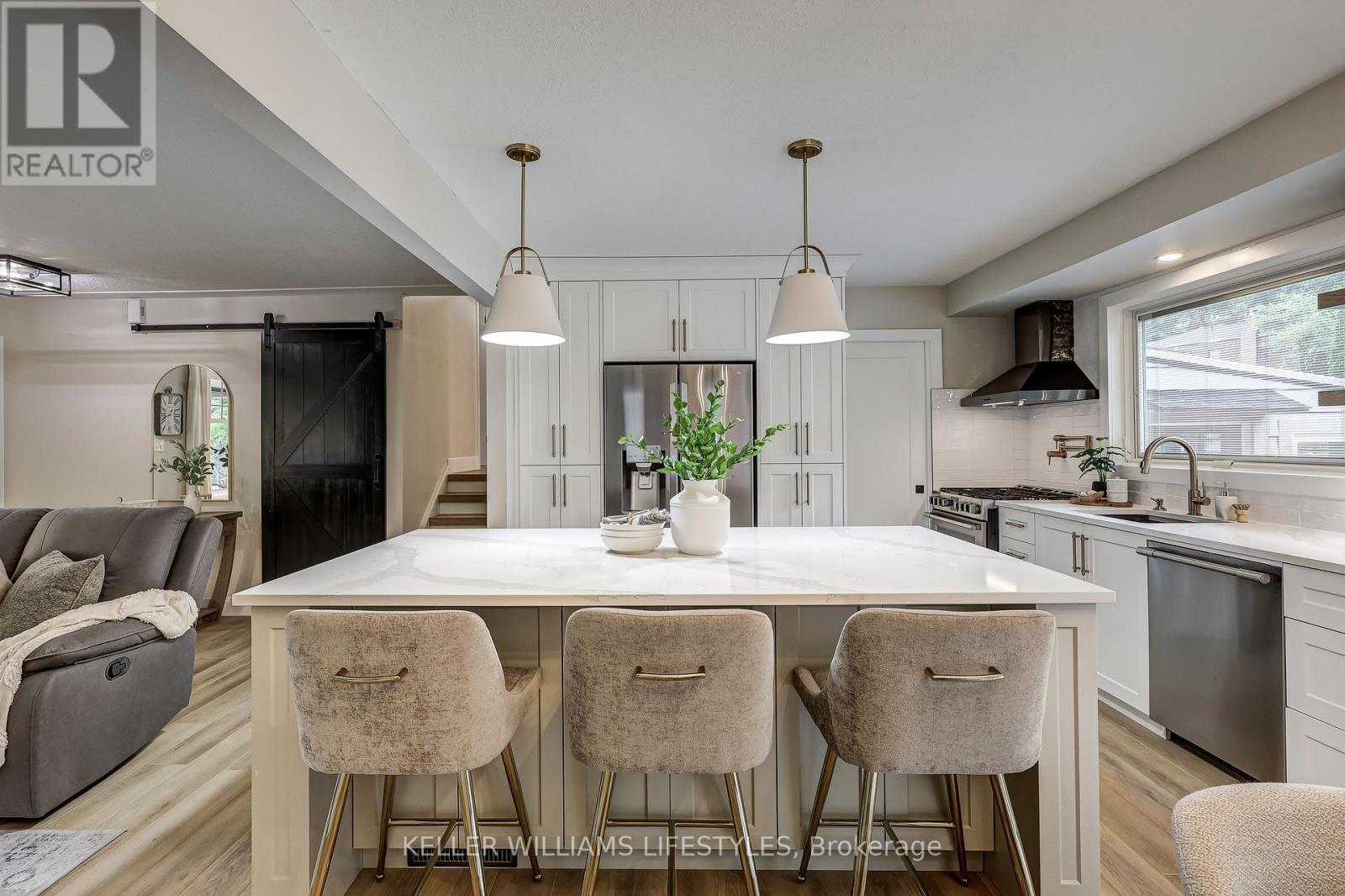 63 Park Lane Crescent, London South, Ontario  N6K 2V1 - Photo 13 - X12326431