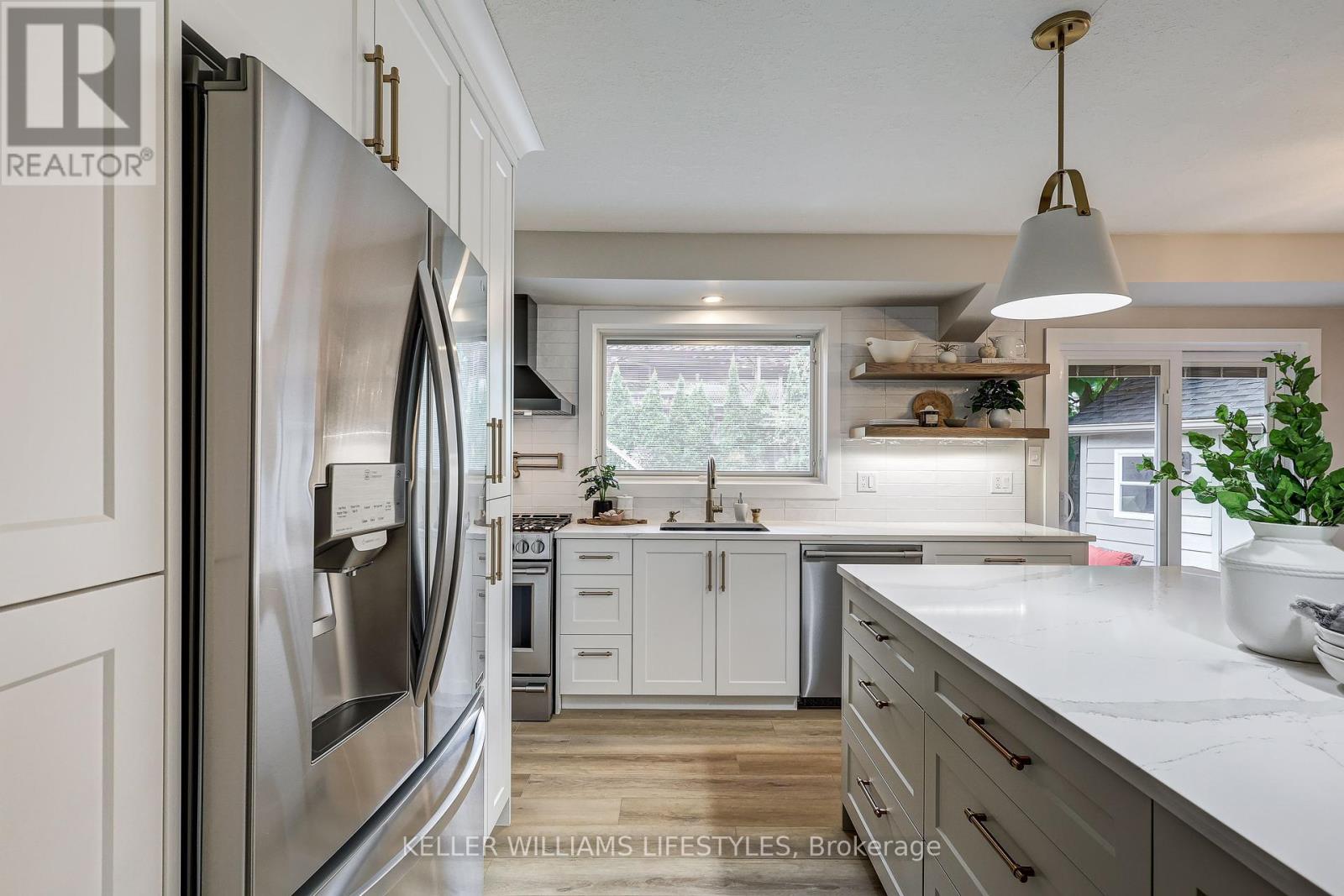 63 Park Lane Crescent, London South, Ontario  N6K 2V1 - Photo 14 - X12326431