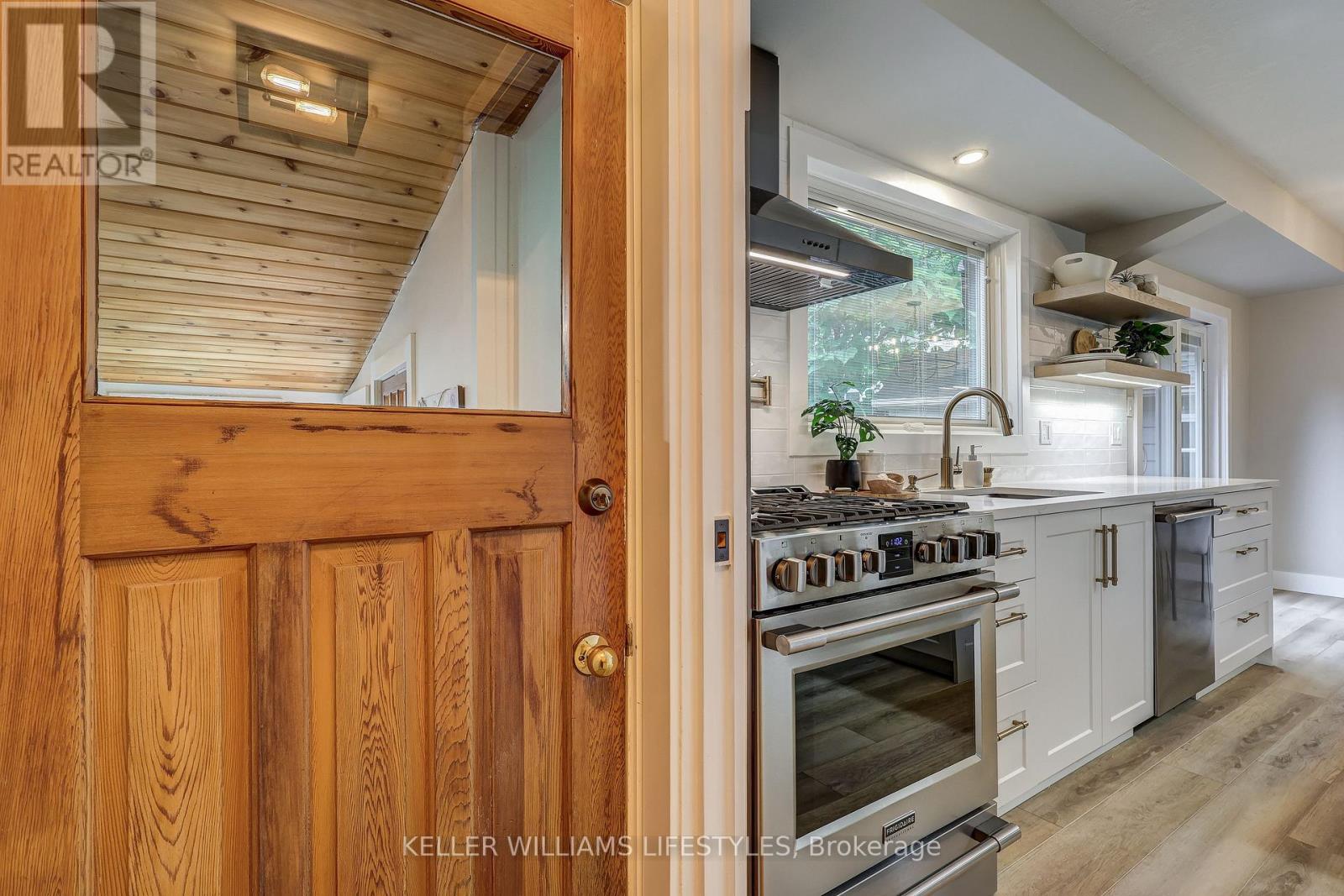 63 Park Lane Crescent, London South, Ontario  N6K 2V1 - Photo 19 - X12326431