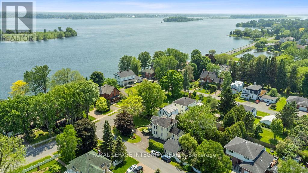 72 Lakeshore Drive, South Dundas, Ontario  K0C 1X0 - Photo 34 - X12326422