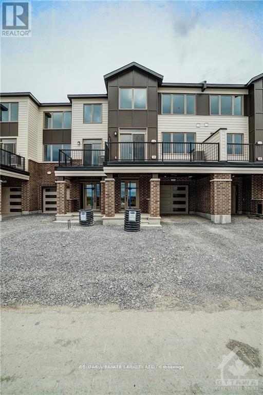 Property at 231 SQUADRON CRESCENT image 1