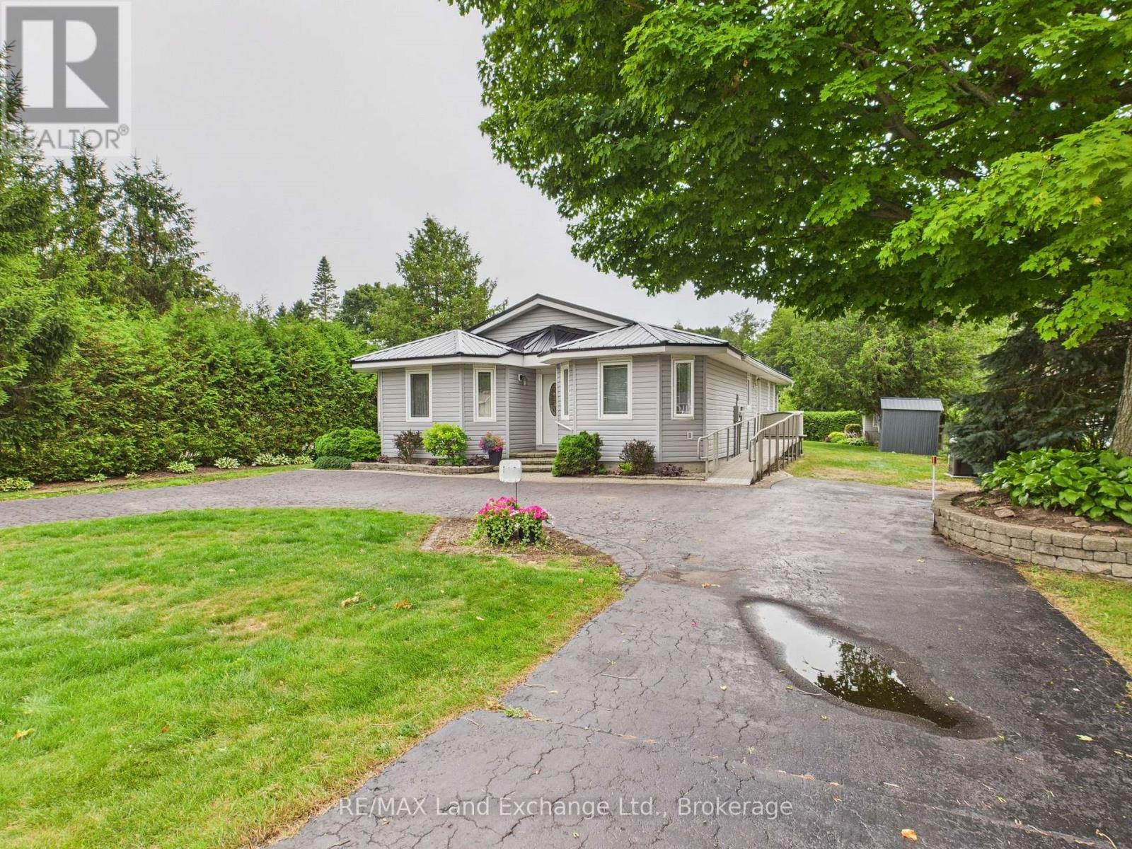 119 Seneca Street, Huron-Kinloss, Ontario  N2Z 2X3 - Photo 20 - X12326463