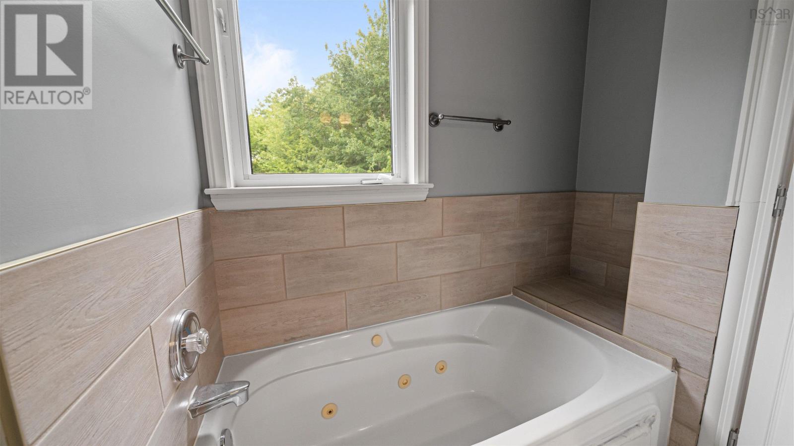 118 Stone Mount Drive, Lower Sackville, Nova Scotia  B4C 4A2 - Photo 12 - 202519610