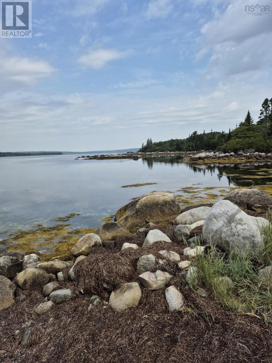 36 Goose View Drive, East Port L'hebert, Nova Scotia  B0T 1S0 - Photo 9 - 202519667