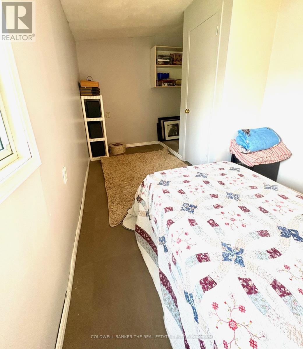 82 Seventh Street, Essa, Ontario  L3W 0L4 - Photo 12 - N12326447