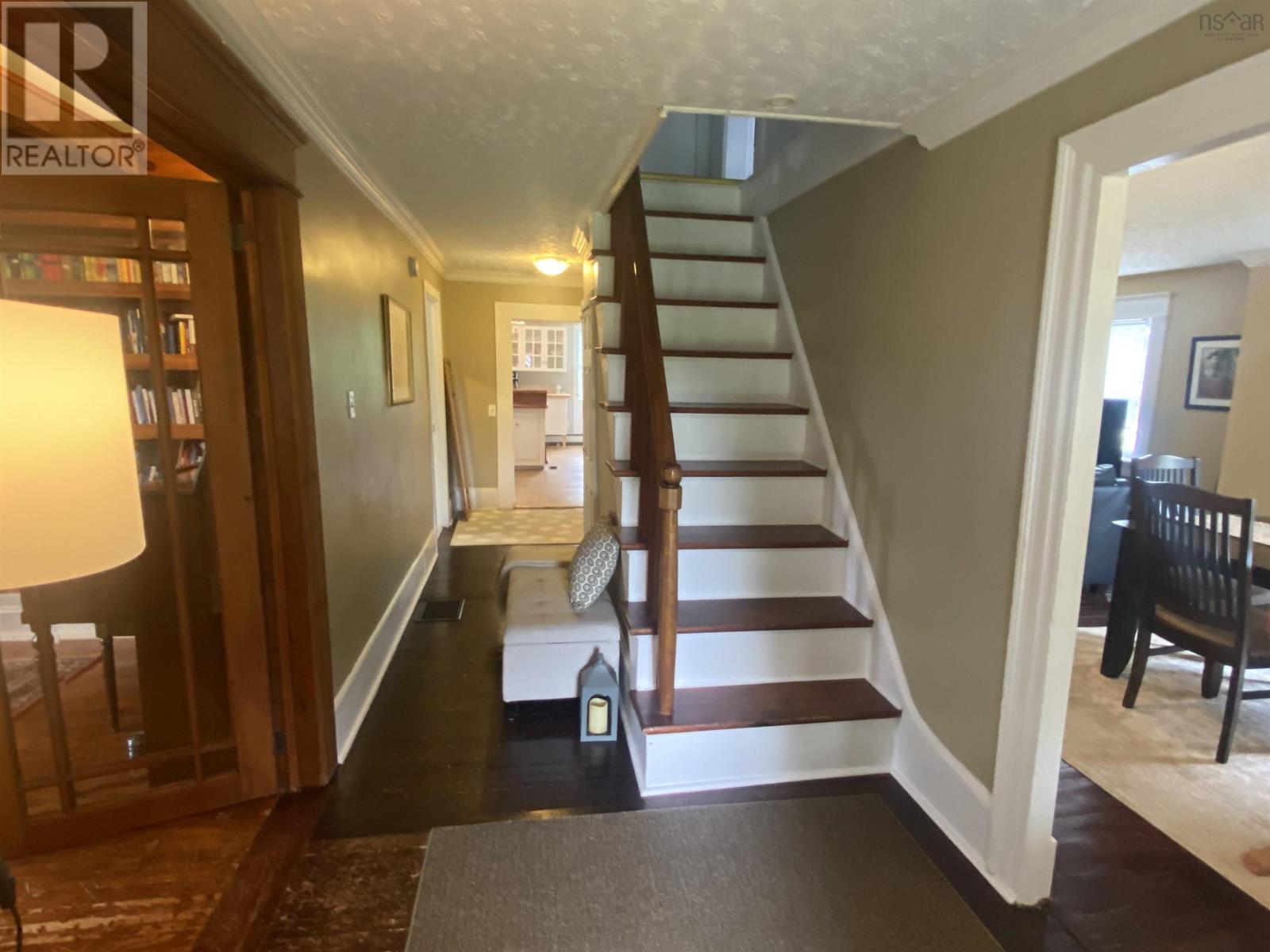 Property at 13 ONSLOW Road image 4