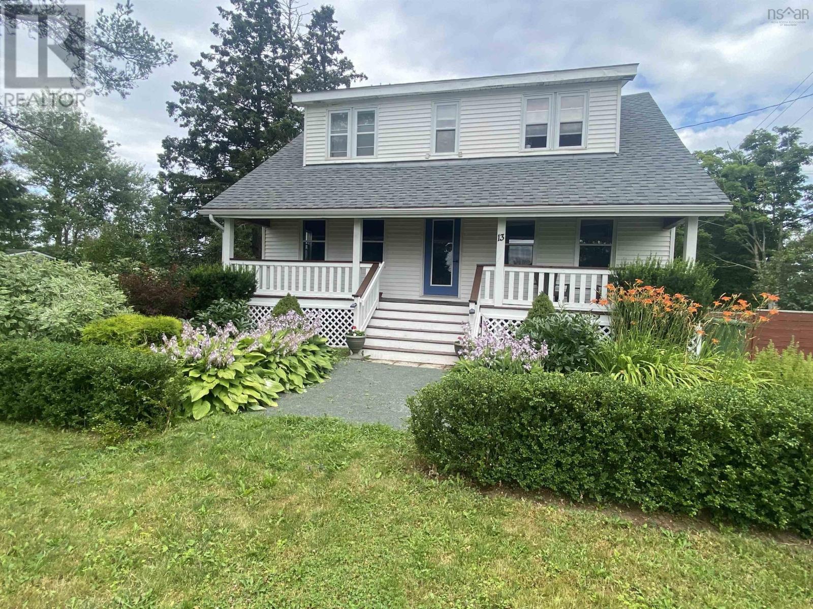 Property at 13 ONSLOW Road image 1