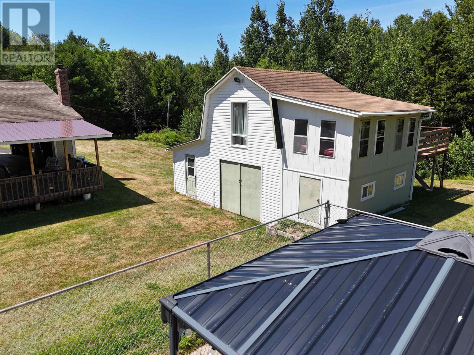 352 Lawrence Road, Rockland, Nova Scotia  B0P 1E0 - Photo 3 - 202519698