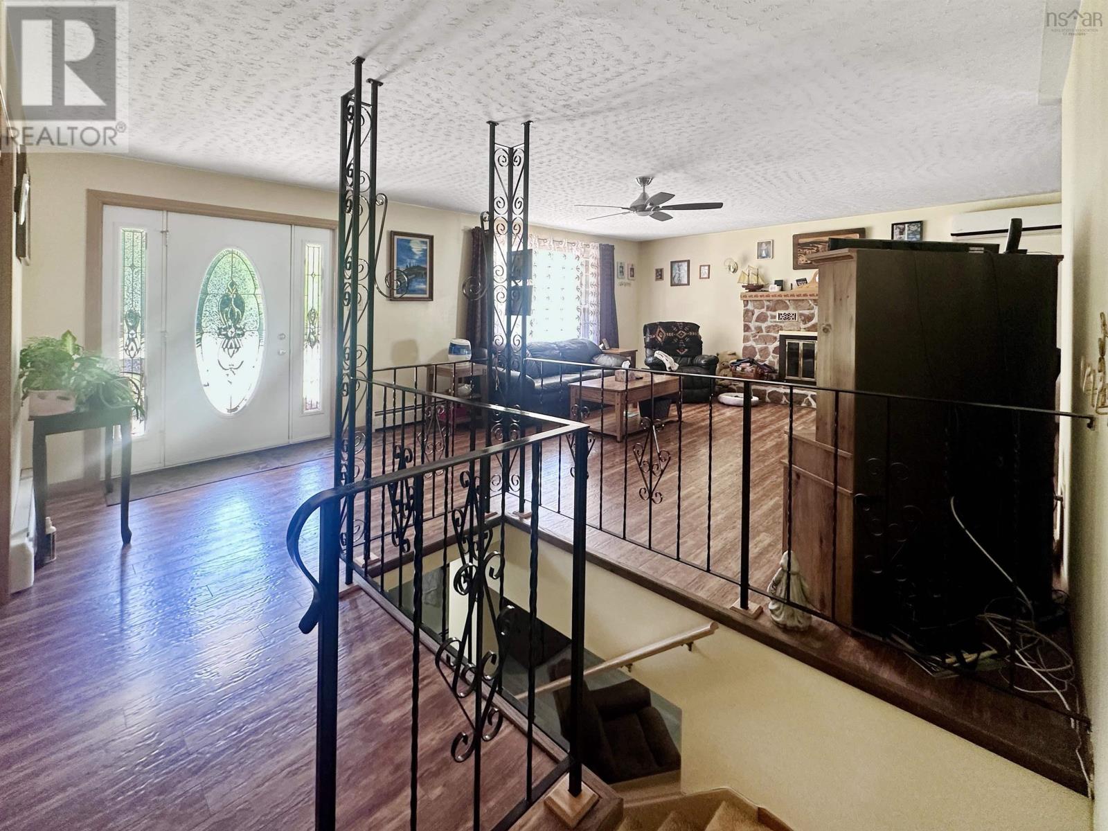 352 Lawrence Road, Rockland, Nova Scotia  B0P 1E0 - Photo 9 - 202519698