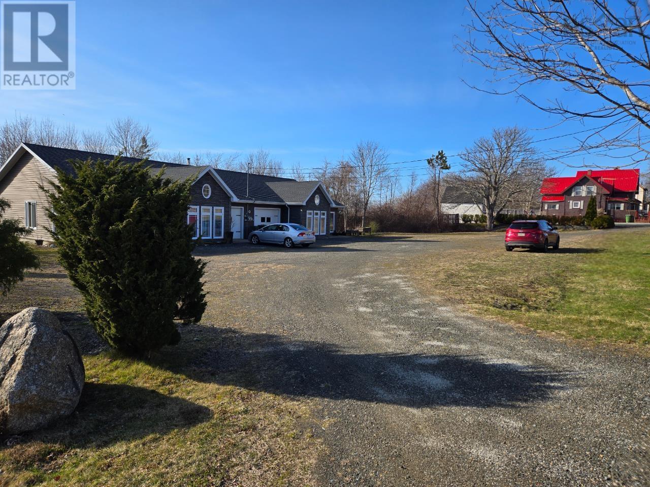 4821 Highway 1, Weymouth, Nova Scotia  B0W 3T0 - Photo 2 - 202502590
