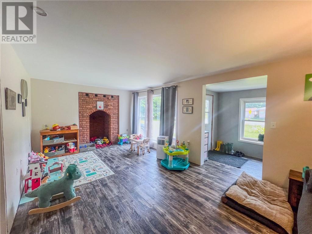 6 Eley Road, Iron Bridge, Ontario  P0R 1H0 - Photo 7 - 2123942