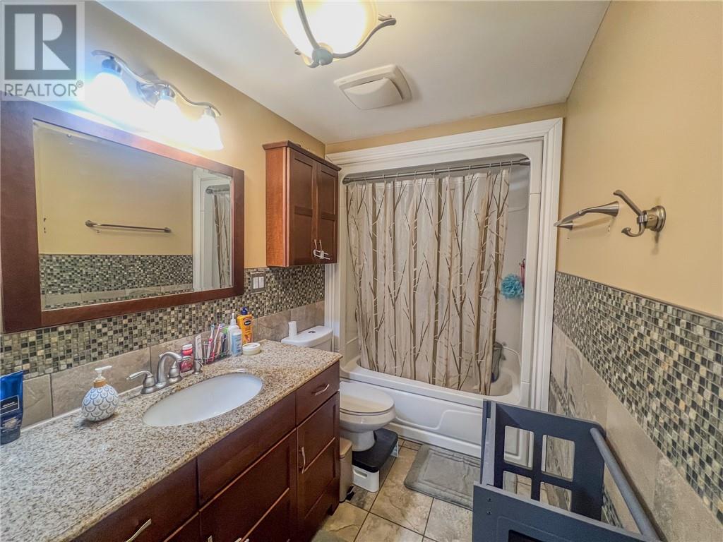 6 Eley Road, Iron Bridge, Ontario  P0R 1H0 - Photo 8 - 2123942