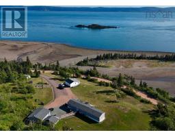 987 West Bay Road, Parrsboro, Nova Scotia