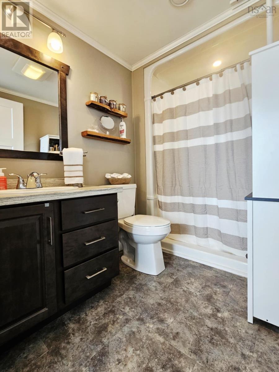 987 West Bay Road, Parrsboro, Nova Scotia  B0M 1S0 - Photo 33 - 202515307