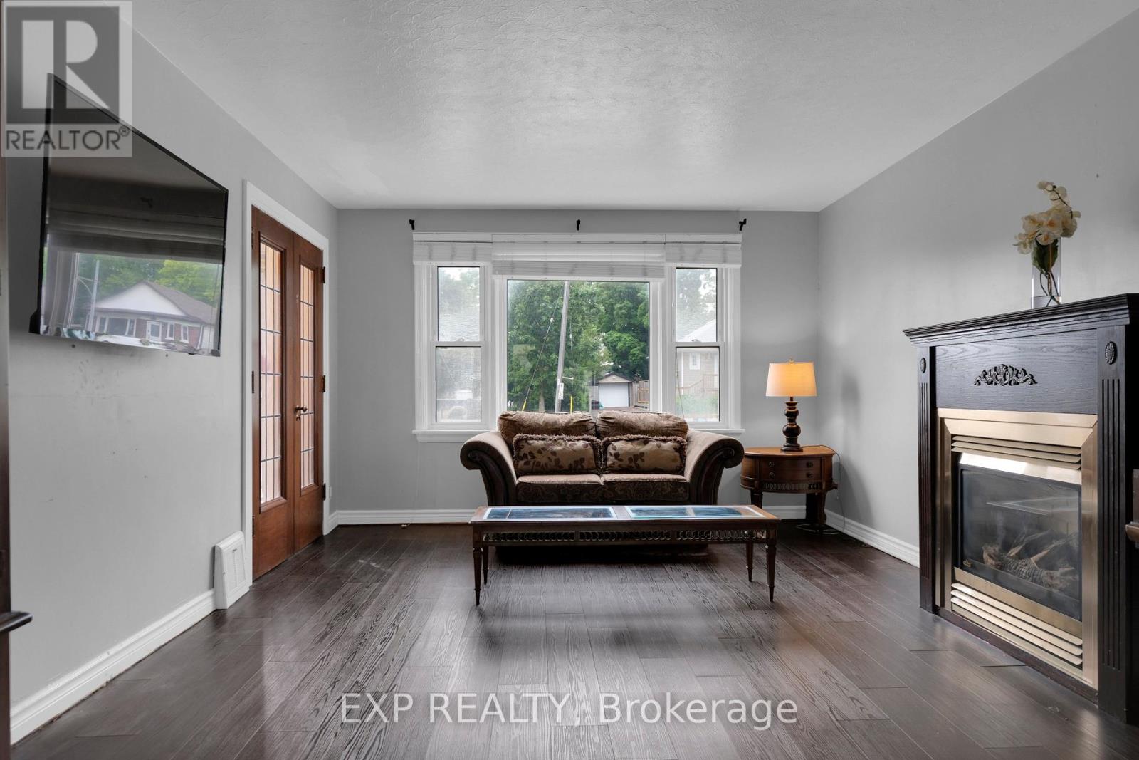 Property at 536 KING STREET E image 5