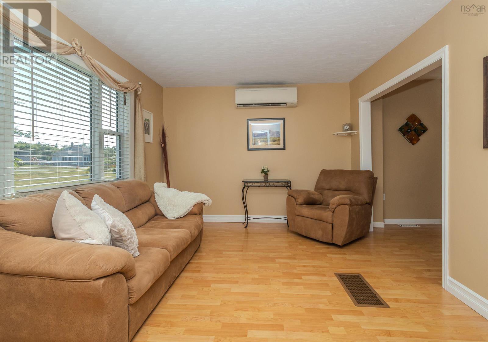 3731 Emerald Street, Scotchtown, Nova Scotia  B1H 1J1 - Photo 14 - 202518093