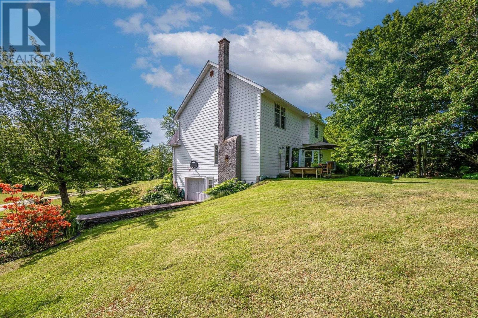 2 Frederick Avenue, Lakelands, Nova Scotia  B0N 1Z0 - Photo 40 - 202518984