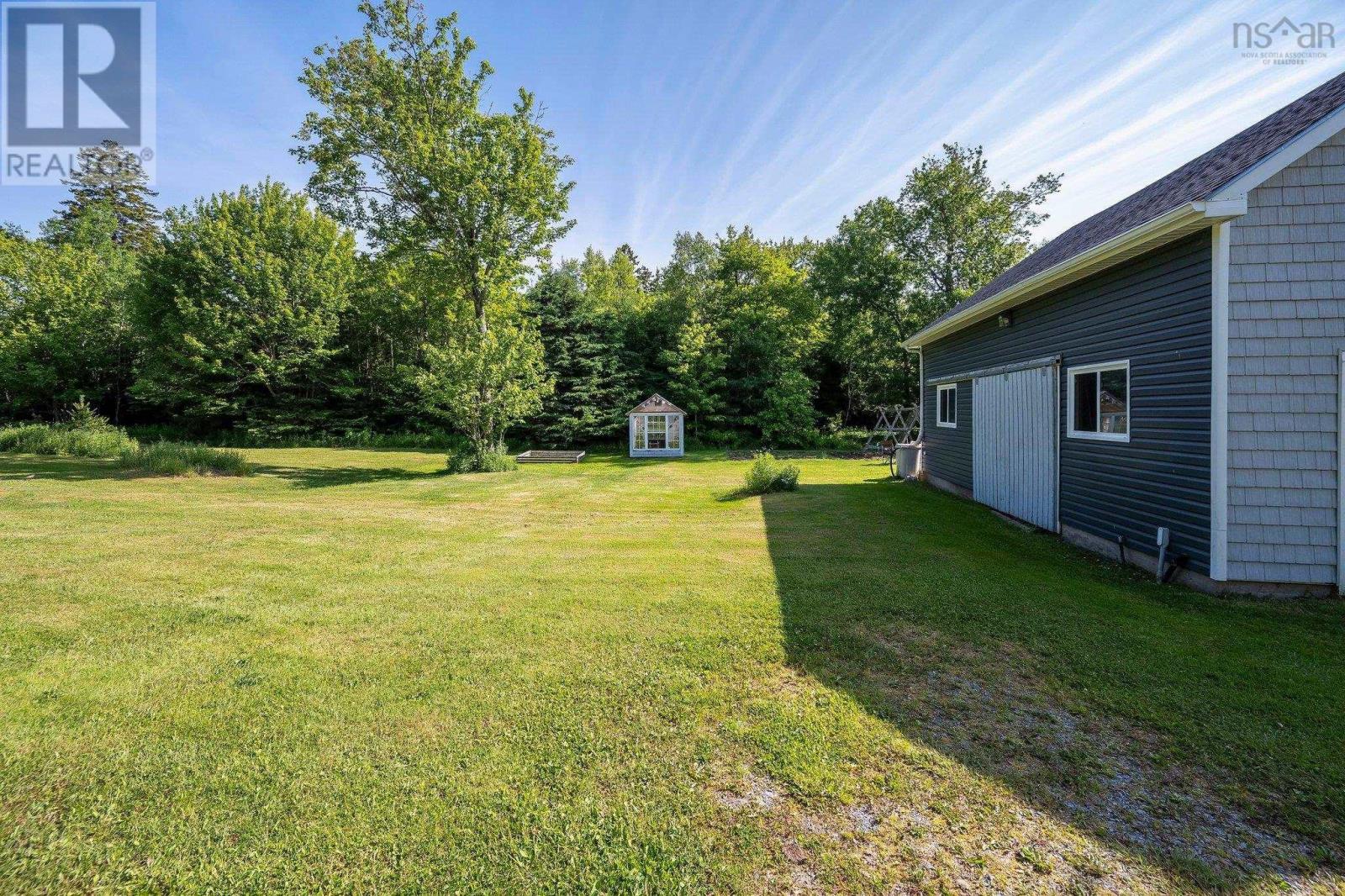 2 Frederick Avenue, Lakelands, Nova Scotia  B0N 1Z0 - Photo 39 - 202518984