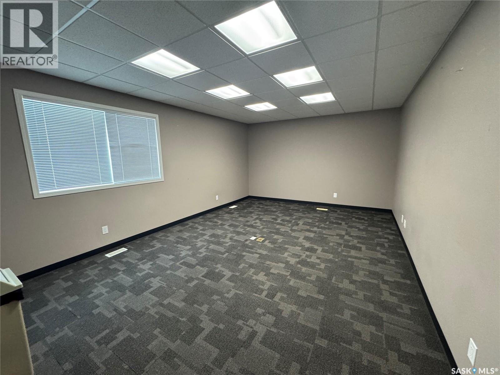 102 Sims Avenue, Weyburn, Saskatchewan  S4H 0A2 - Photo 13 - SK014755