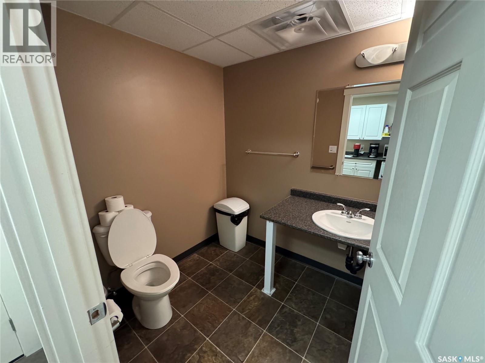 102 Sims Avenue, Weyburn, Saskatchewan  S4H 0A2 - Photo 25 - SK014755