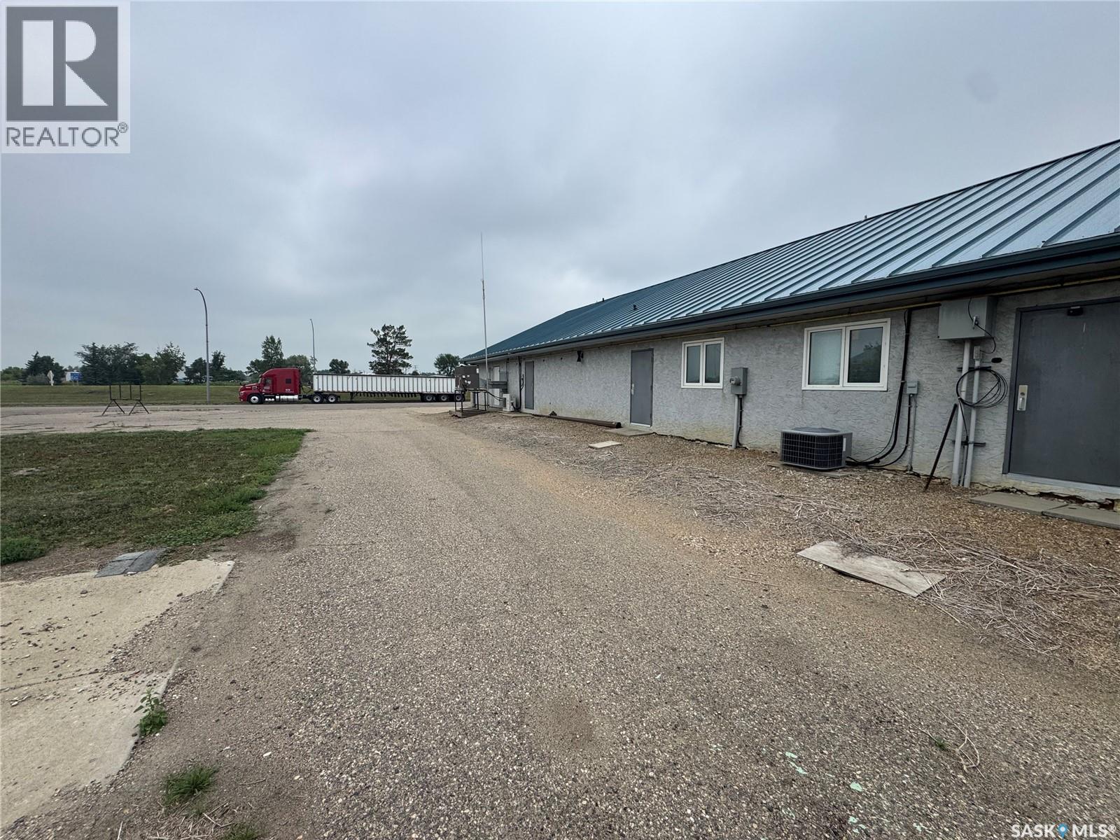 102 Sims Avenue, Weyburn, Saskatchewan  S4H 0A2 - Photo 29 - SK014755