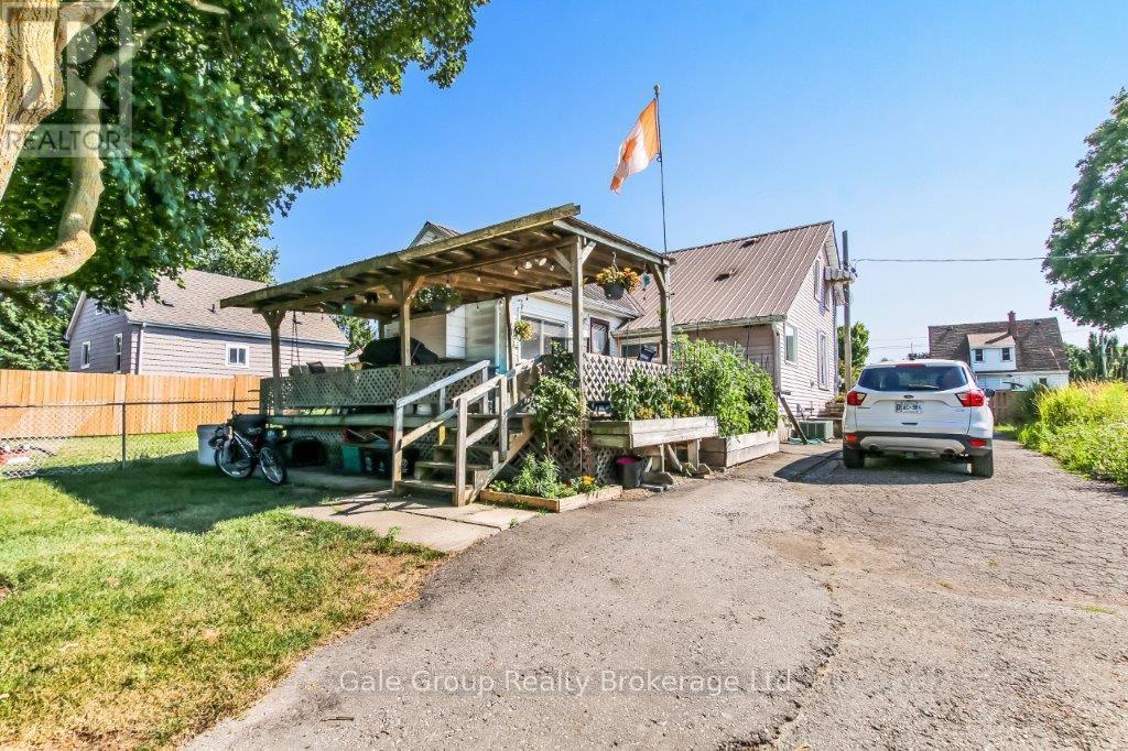 35 Factory Street, Woodstock, Ontario  N4S 3R8 - Photo 2 - X12326539