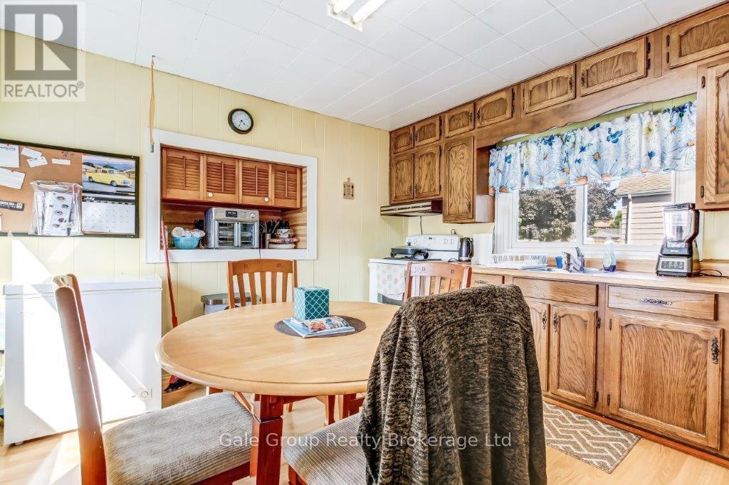 35 Factory Street, Woodstock, Ontario  N4S 3R8 - Photo 8 - X12326539