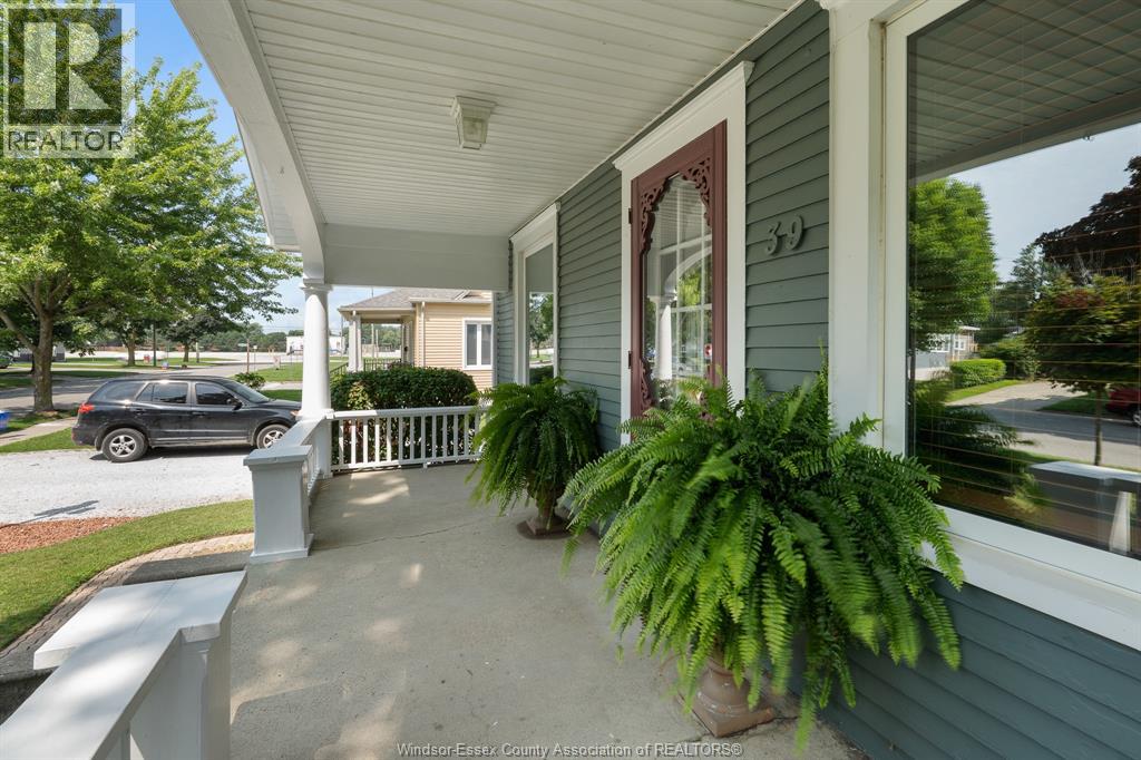 Property at 39 Georgia AVENUE image 4