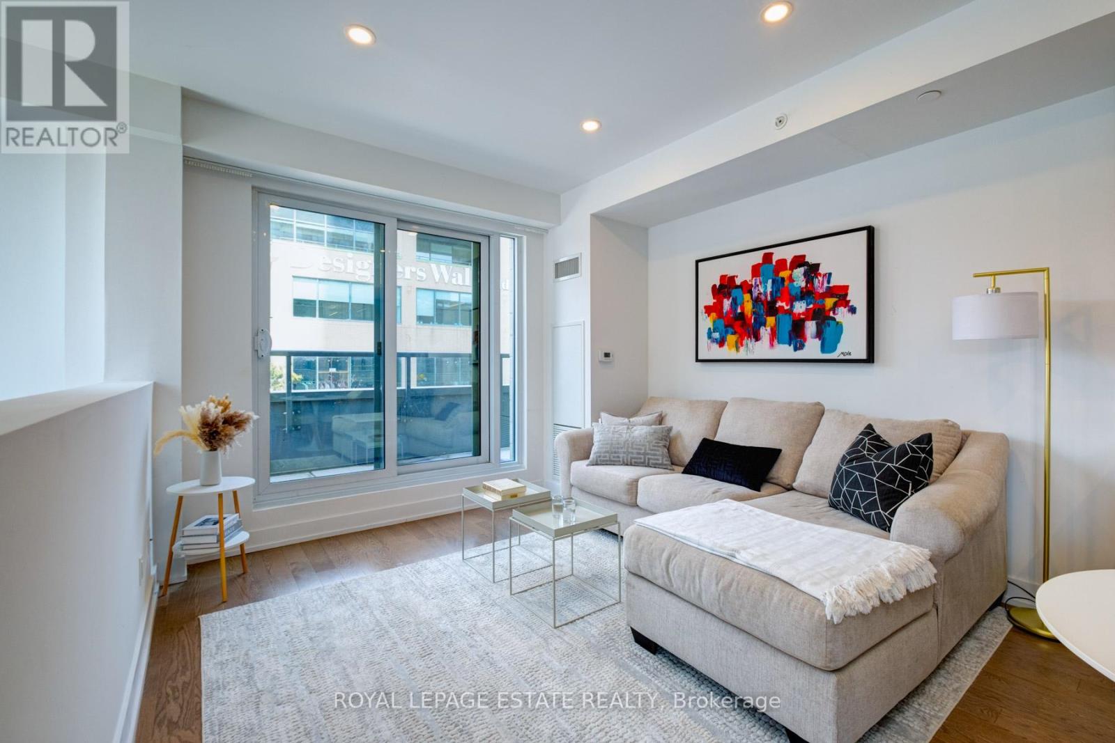 Property at TH9 - 175 PEARS AVENUE image 2