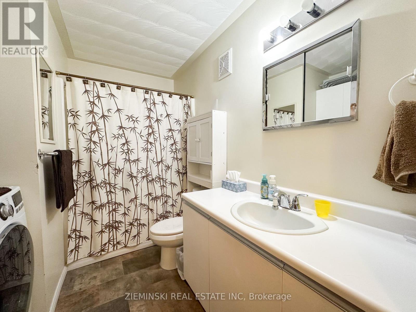 659 Victoria Road, Iroquois Falls, Ontario  P0K 1E0 - Photo 10 - T12326527