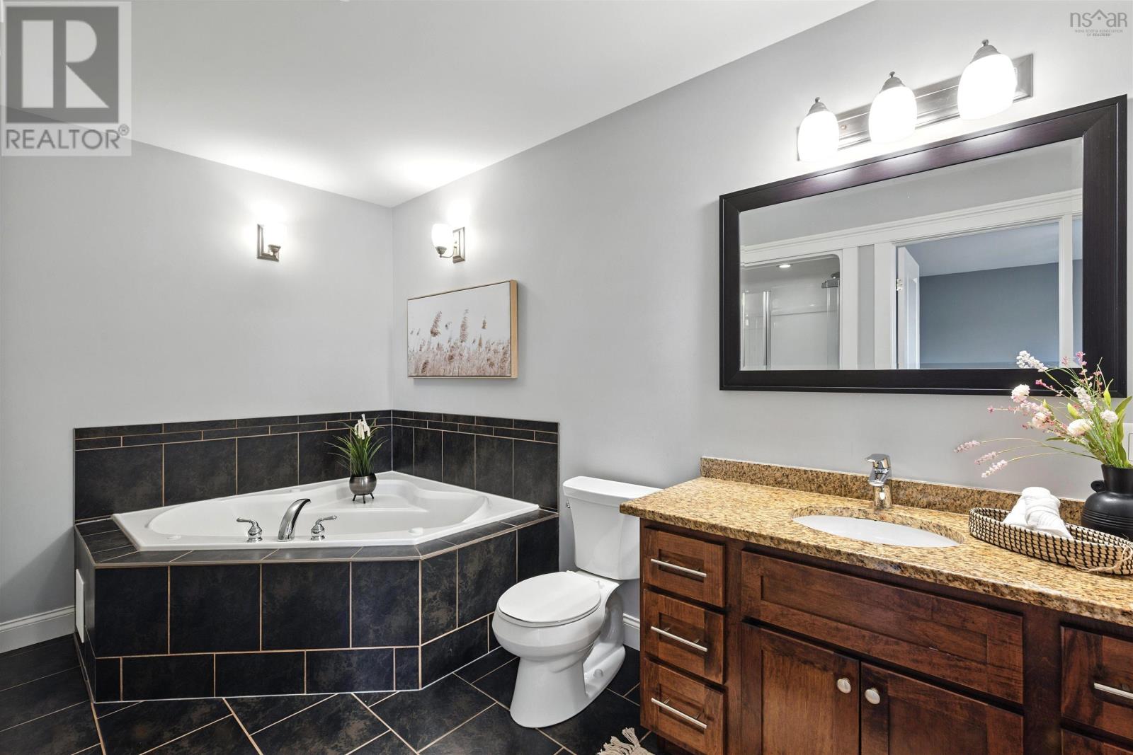207 Transom Drive, Halifax, Nova Scotia  B3M 4T8 - Photo 26 - 202519661