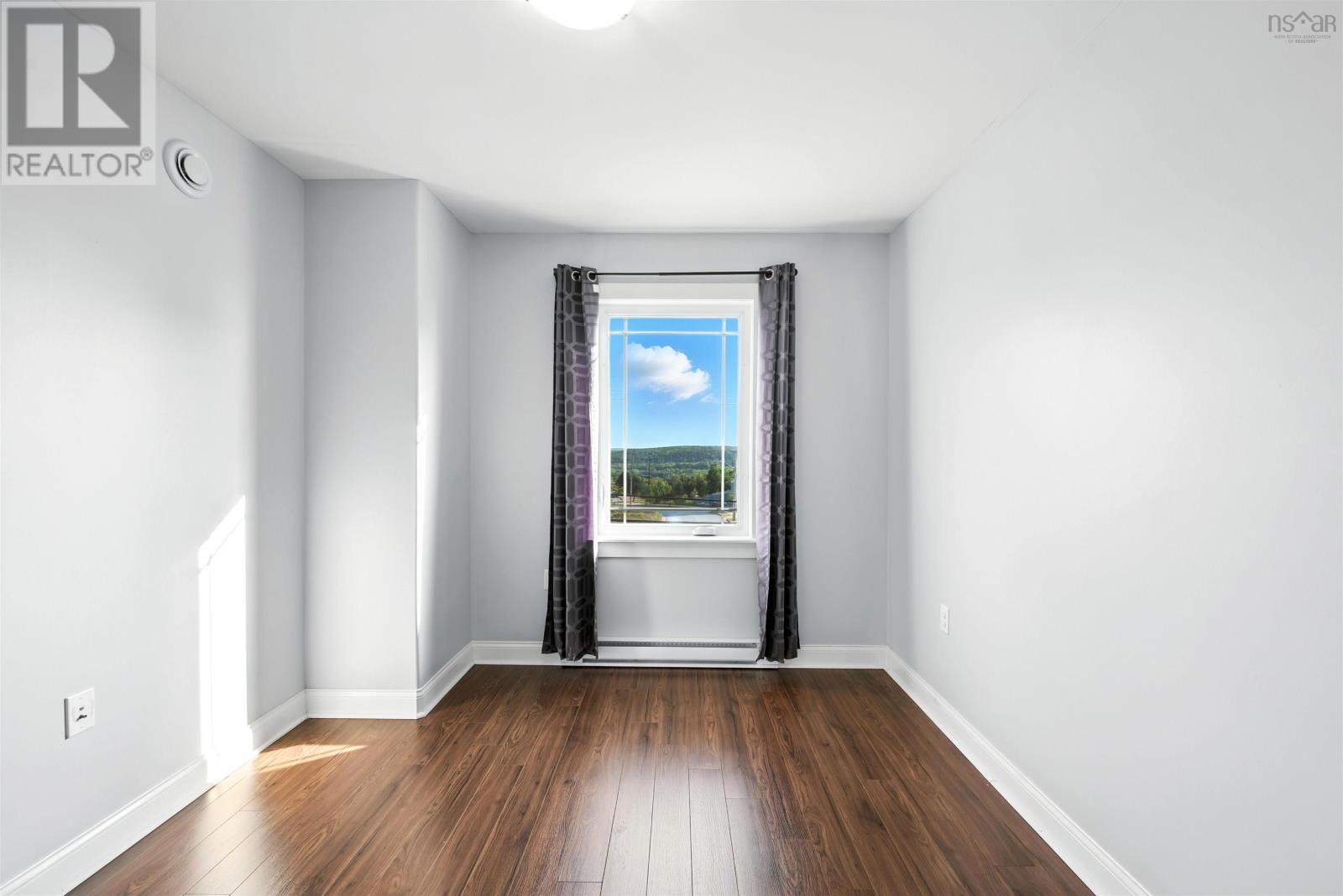 207 Transom Drive, Halifax, Nova Scotia  B3M 4T8 - Photo 29 - 202519661