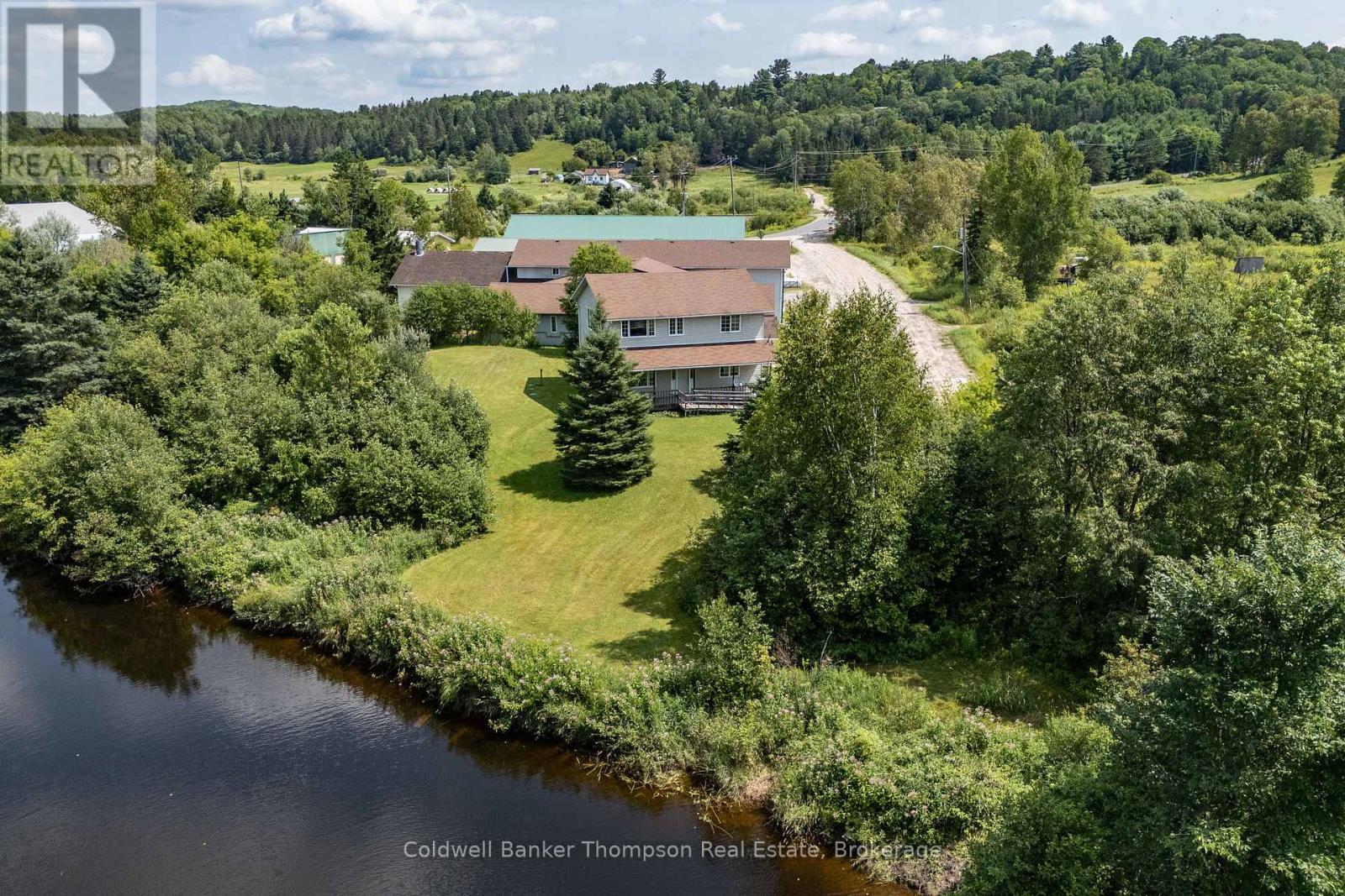 565 High Street, Burk's Falls, Ontario  P0A 1C0 - Photo 1 - X12326544