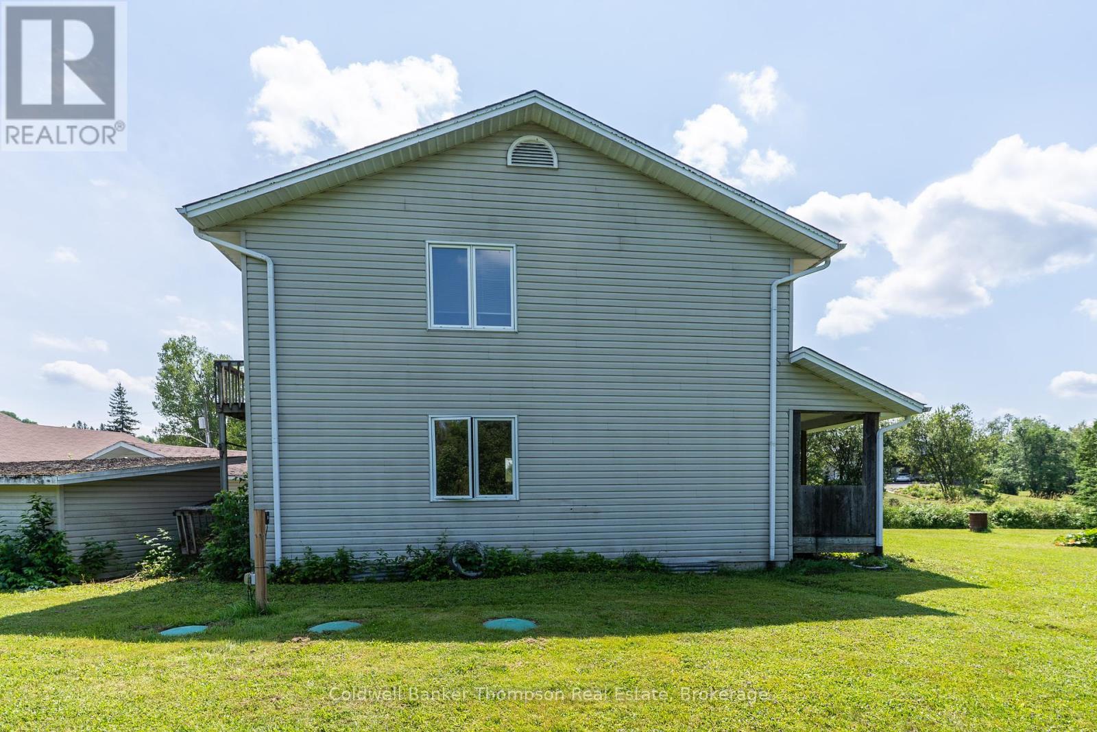565 High Street, Burk's Falls, Ontario  P0A 1C0 - Photo 36 - X12326544
