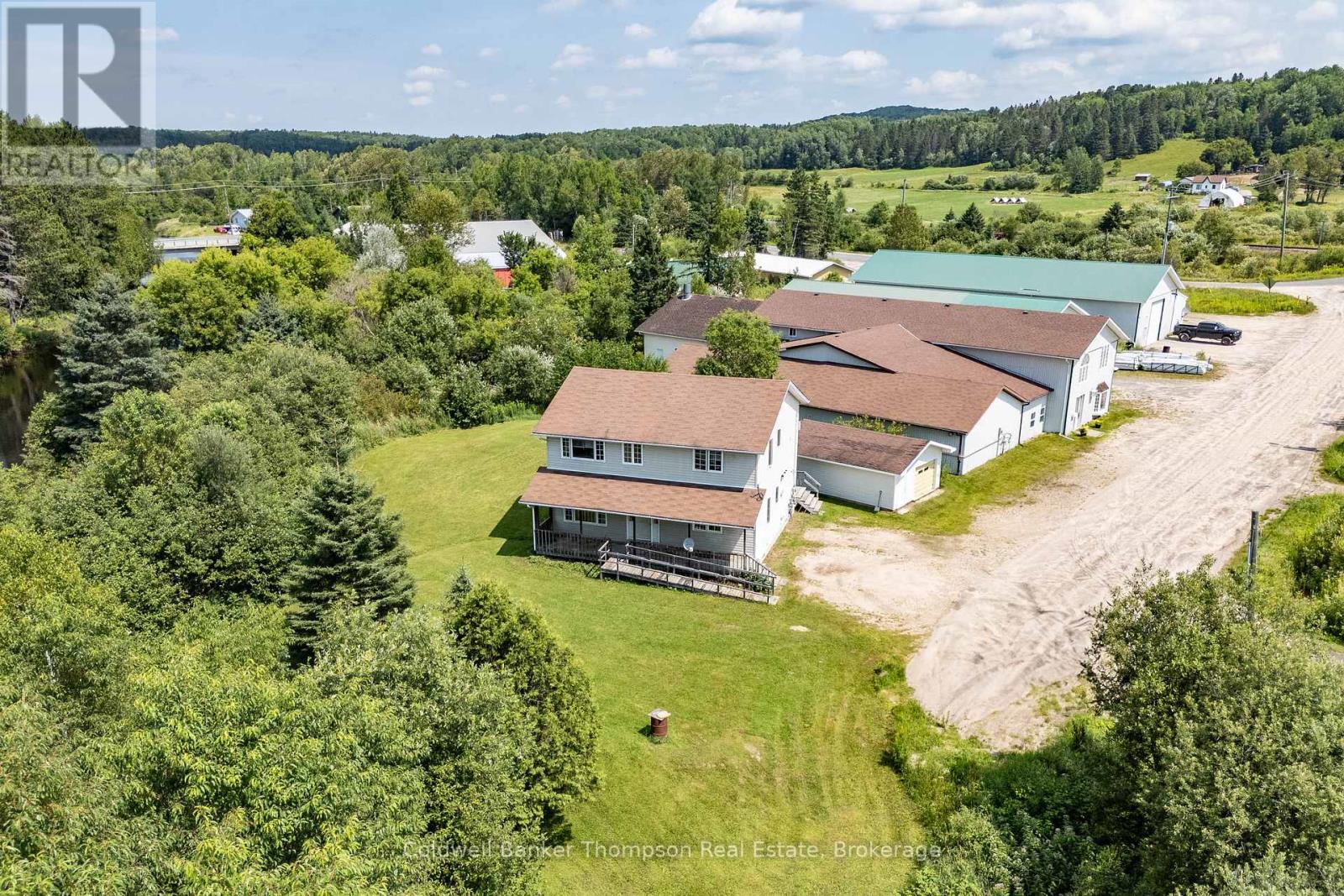 565 High Street, Burk's Falls, Ontario  P0A 1C0 - Photo 38 - X12326544