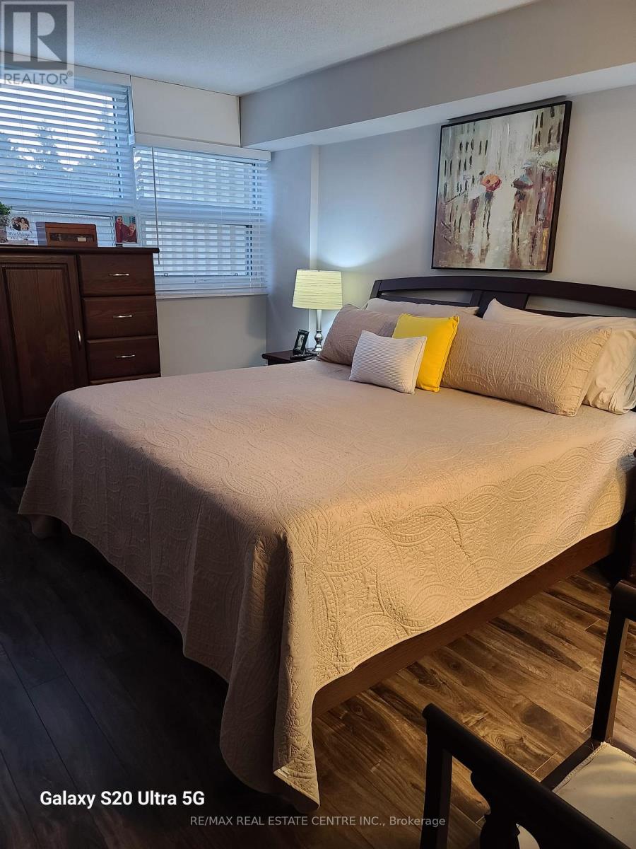 407 - 8 Lisa Street, Brampton, Ontario  L6T 4S6 - Photo 14 - W12325921